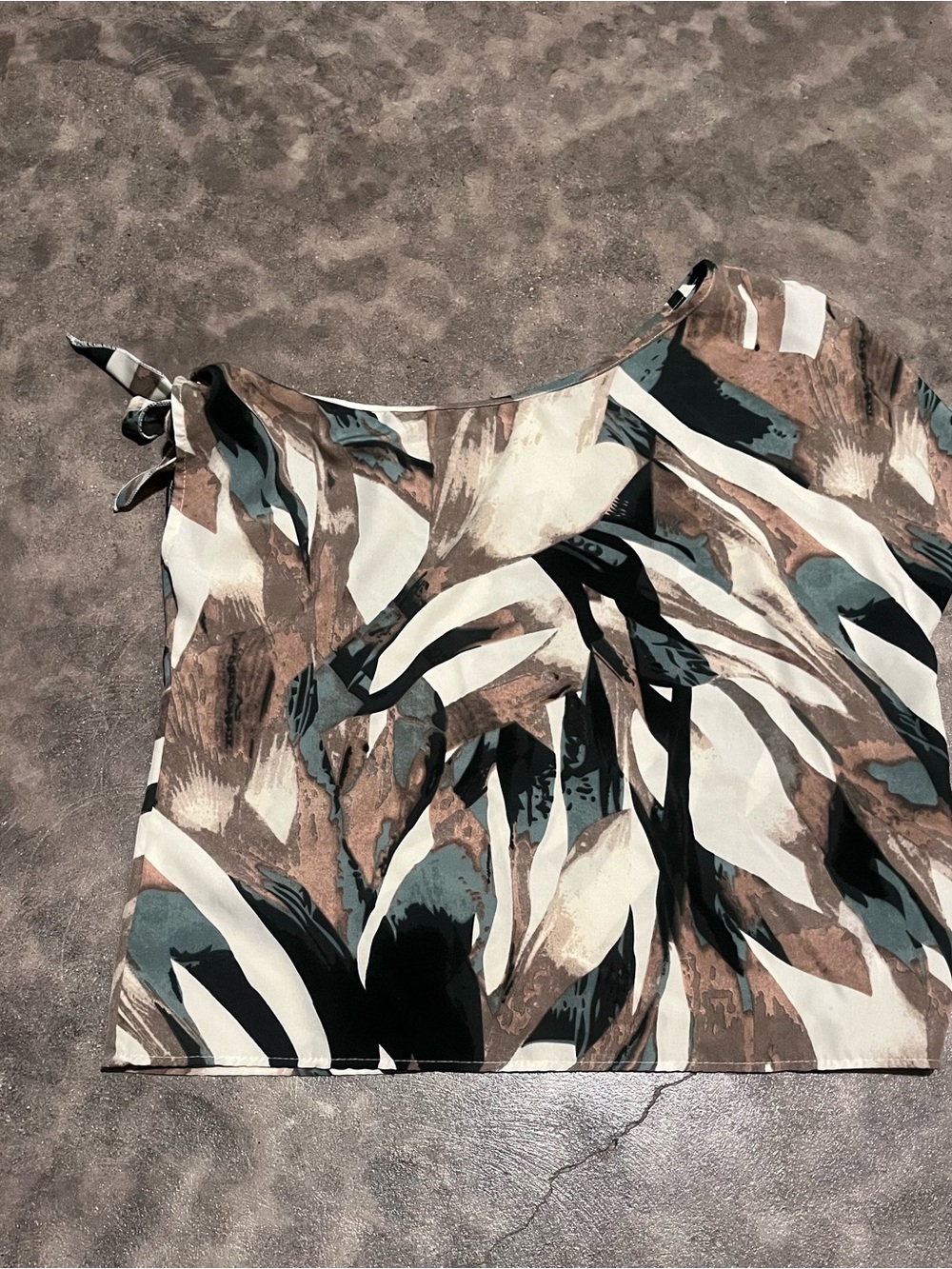 Women’s Printed Tie-shoulder top